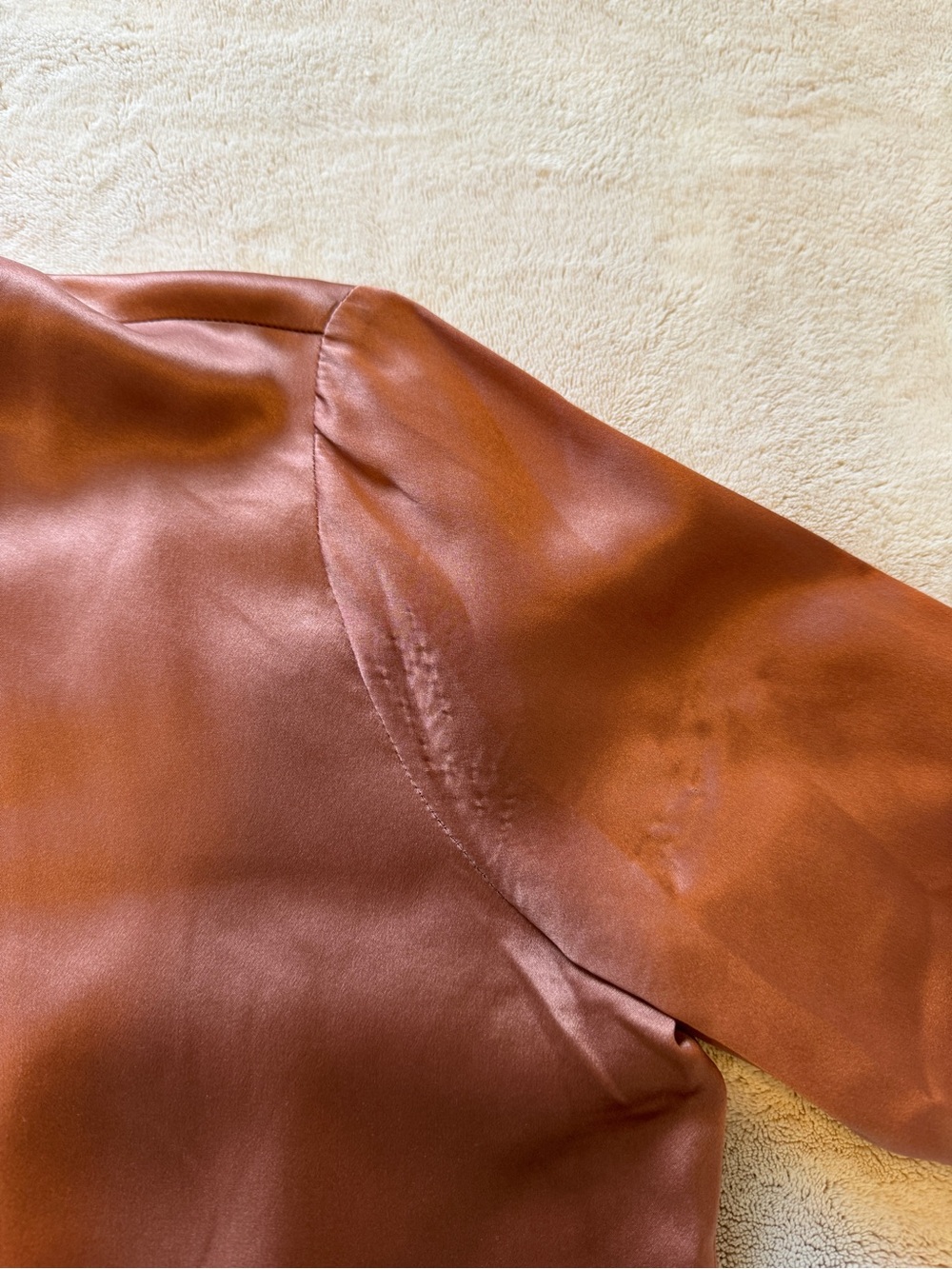 Reformation 100% Silk Pink Rust Button Up Top, XS (Many flaws see pics) - Picture 4 of 15